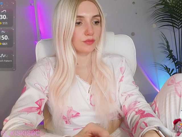 marykiskis's BongaCams show and profile