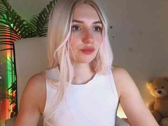 marykiskis Live Webcam on BongaCams