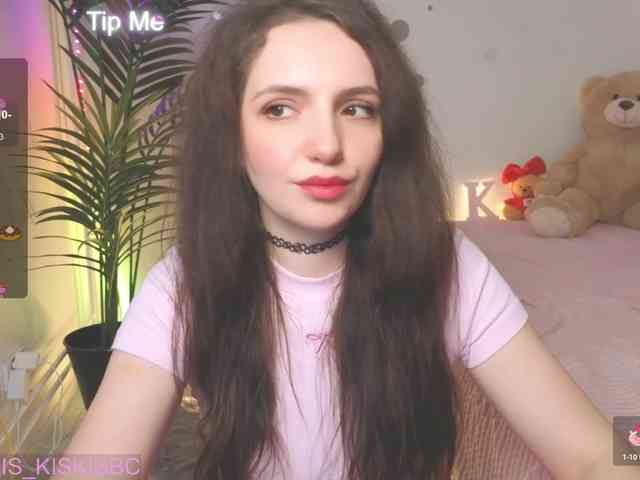 Kris_kiskis webcam