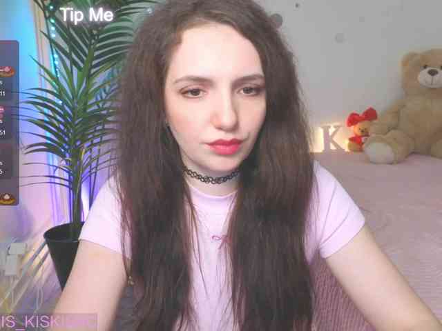 Kris_kiskis webcam