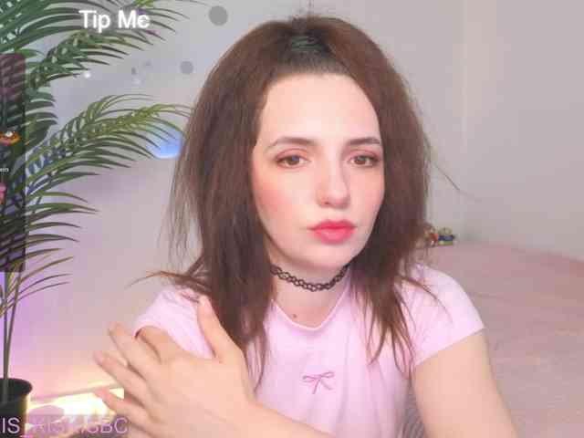 Kris_kiskis webcam