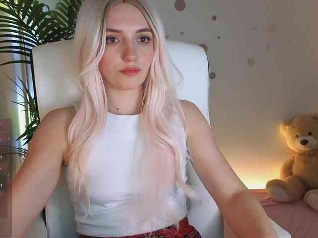 marykiskis Live Webcam on BongaCams