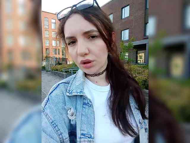 Kris_Lil webcam