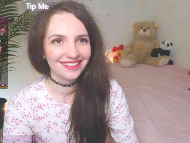 Kris_kiskis webcam