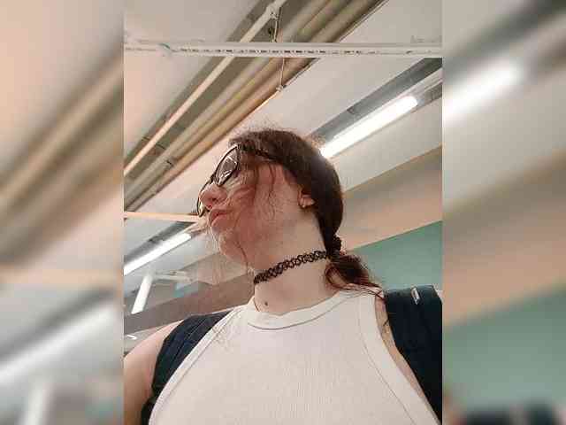 Kris_Lil webcam