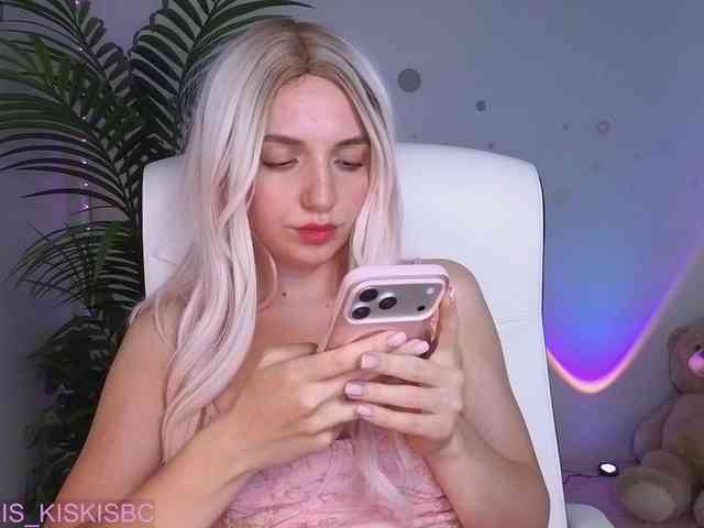 Kris_Lil webcam