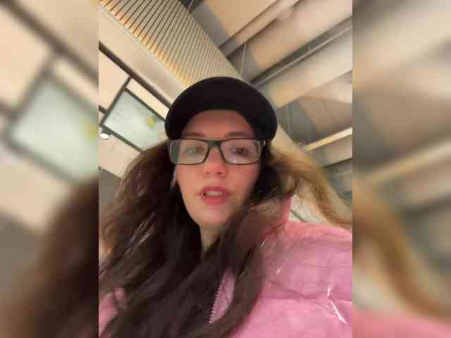 Kris_Lil webcam