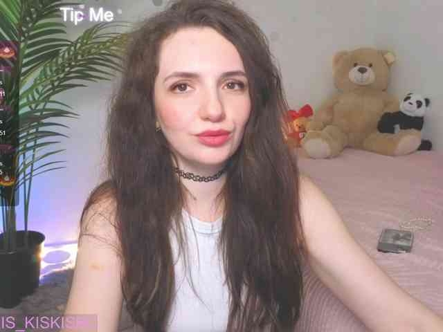 Kris_kiskis webcam