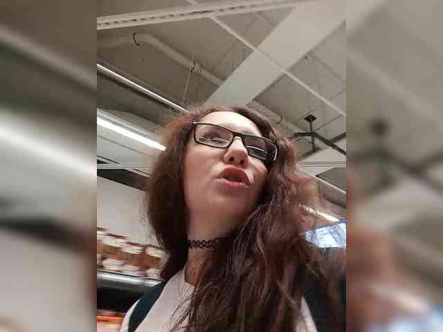Kris_Lil webcam