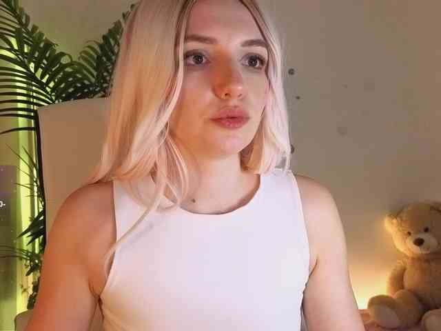 marykiskis Live Webcam on BongaCams