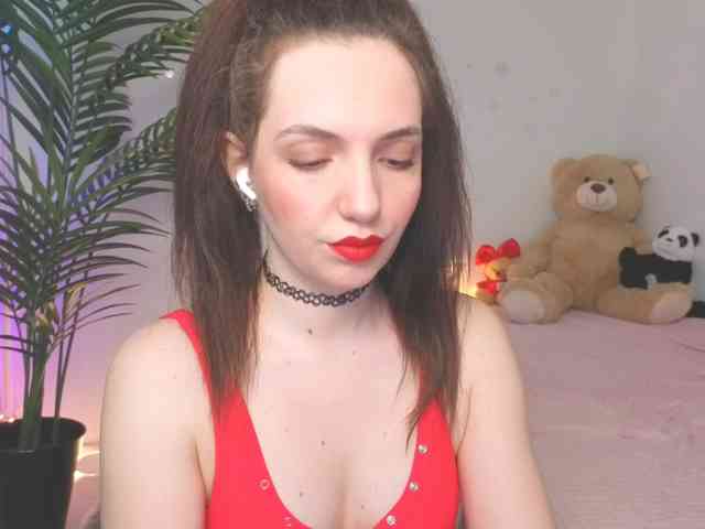 Kris_kiskis webcam