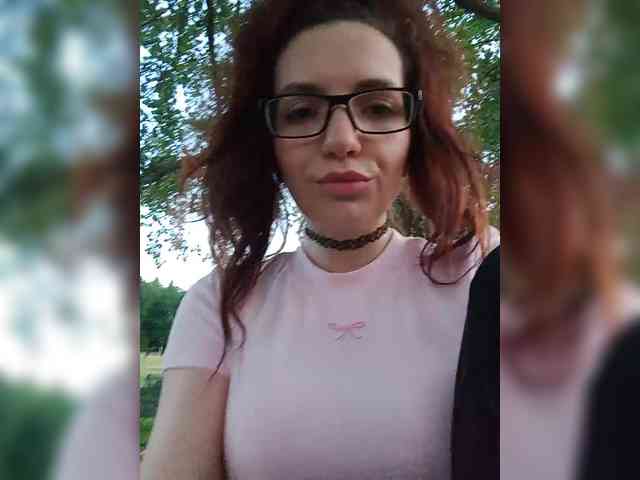 Kris_Lil webcam