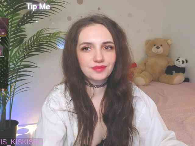 Kris_kiskis webcam