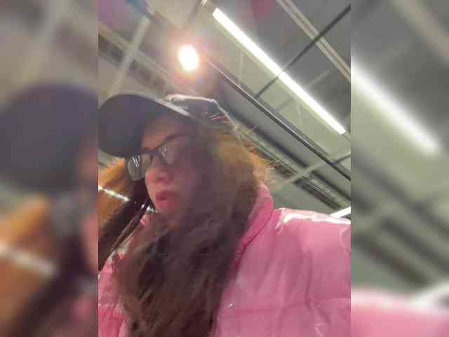 Kris_Lil webcam