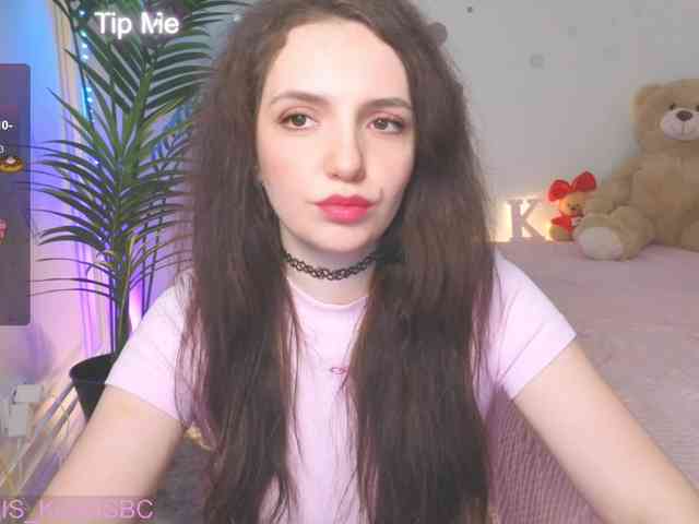 Kris_kiskis webcam