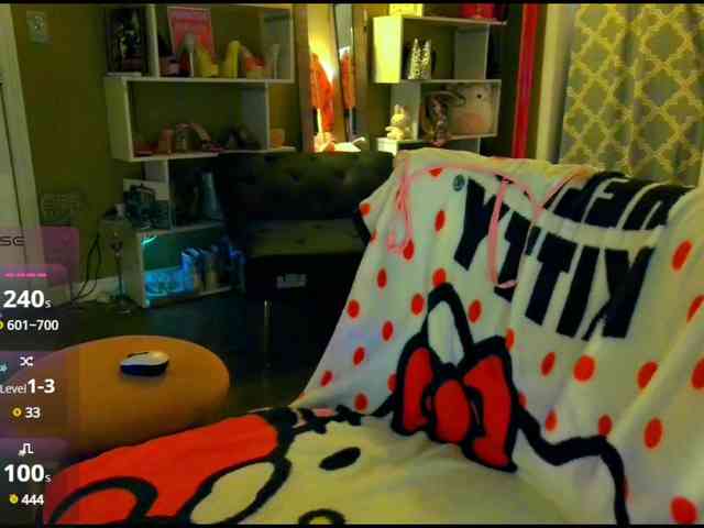 NikkiGlazer webcam