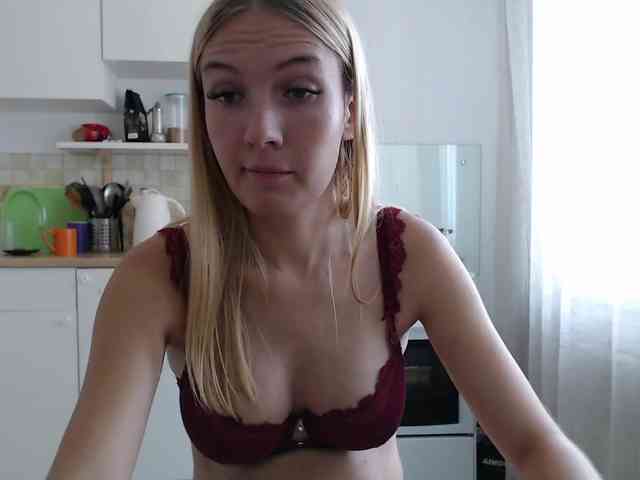 camsex porn MilanaKristal