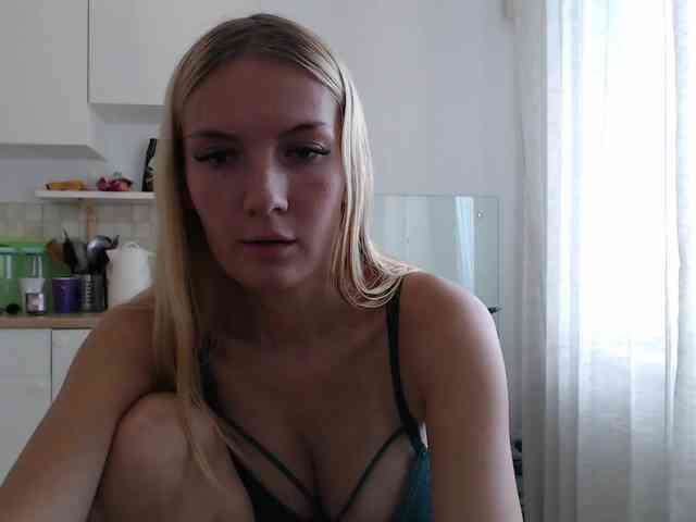 sex chatroom roleplay MilanaKristal