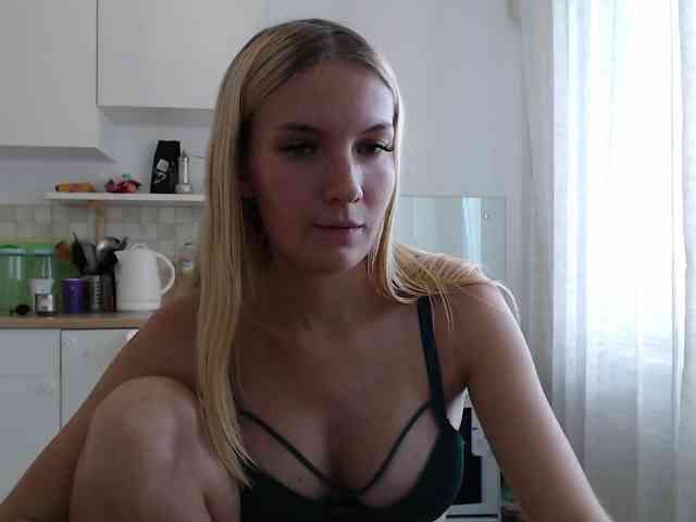 live sex cam chat MilanaKristal