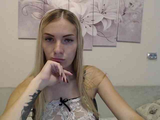 naked chat MilanaKristal