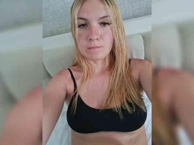 MilanaKristal Live Webcam on BongaCams MilanaKristal Live Webcam on BongaCams