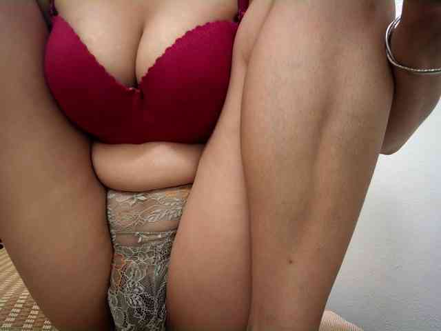 LoveYou-69 webcam