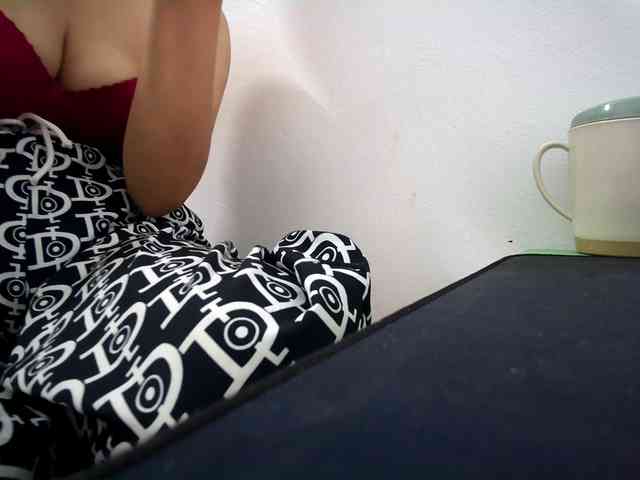 LoveYou-69 webcam