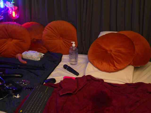 Lacie_Le_Beauty webcam