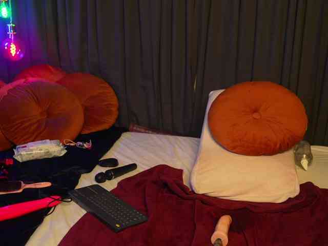 Lacie_Le_Beauty webcam