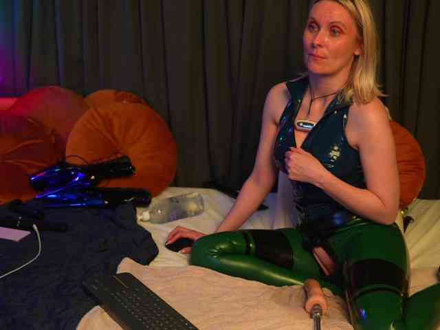 Lacie_Le_Beauty webcam