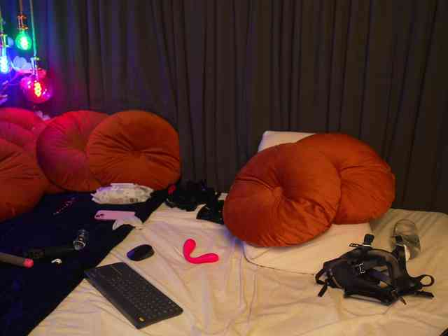 Lacie_Le_Beauty webcam