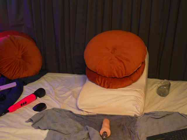 Lacie_Le_Beauty webcam