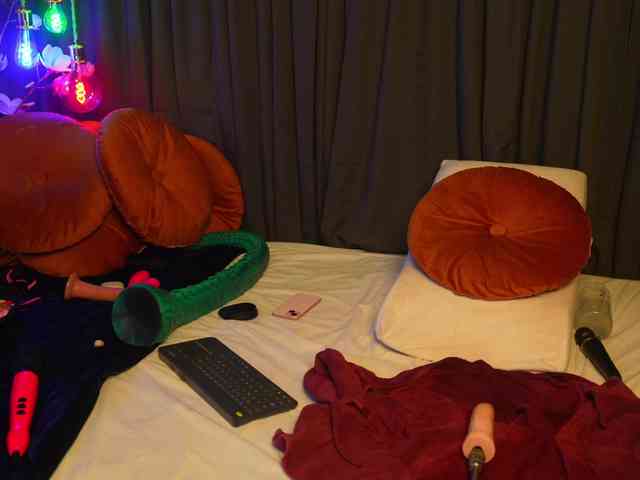 Lacie_Le_Beauty webcam