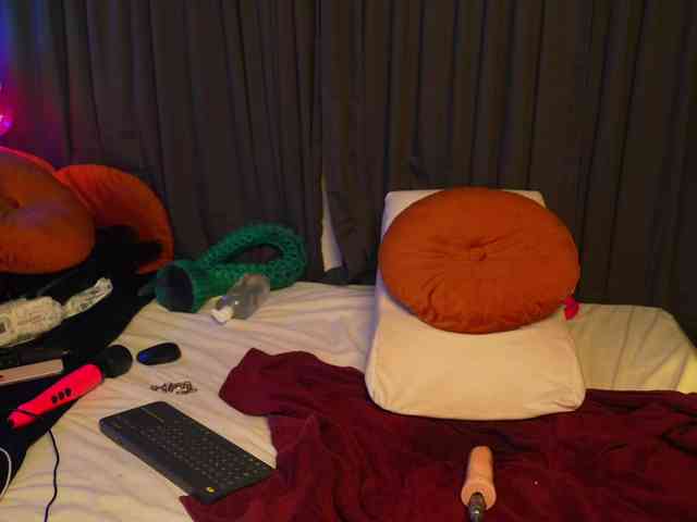 Lacie_Le_Beauty webcam