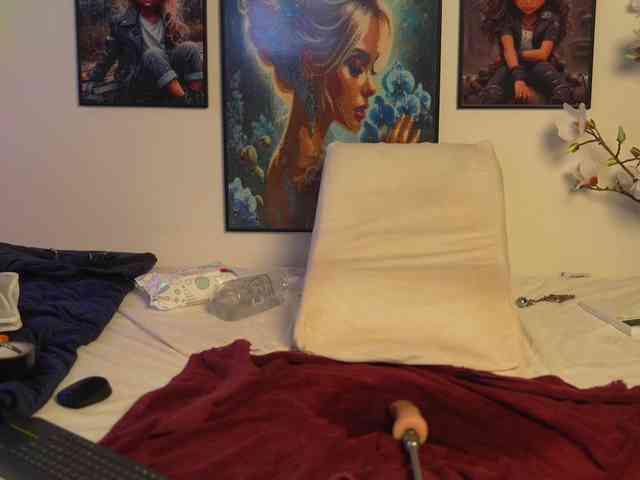 Lacie_Le_Beauty webcam