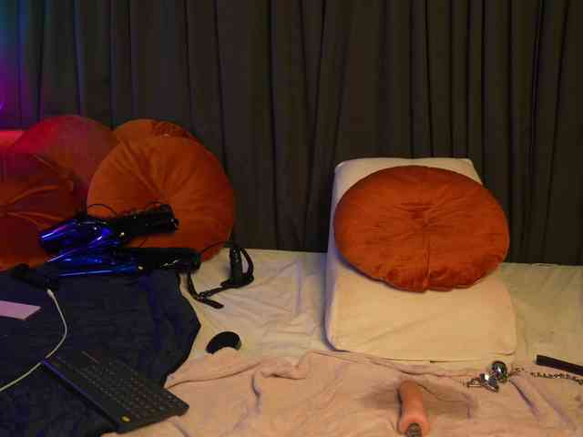 Lacie_Le_Beauty webcam
