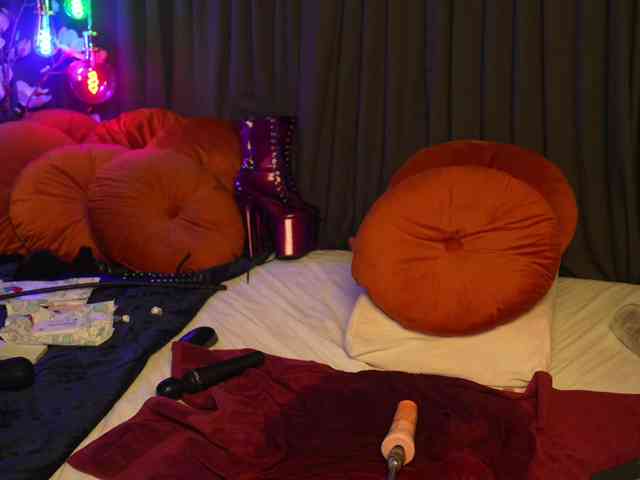 Lacie_Le_Beauty webcam