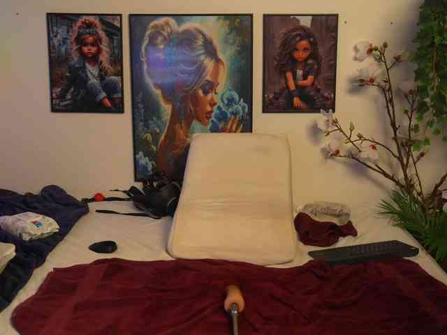 Lacie_Le_Beauty webcam