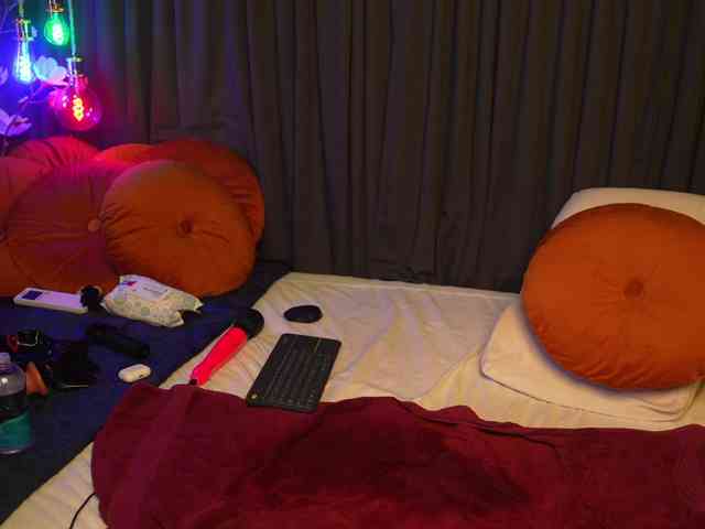 Lacie_Le_Beauty webcam