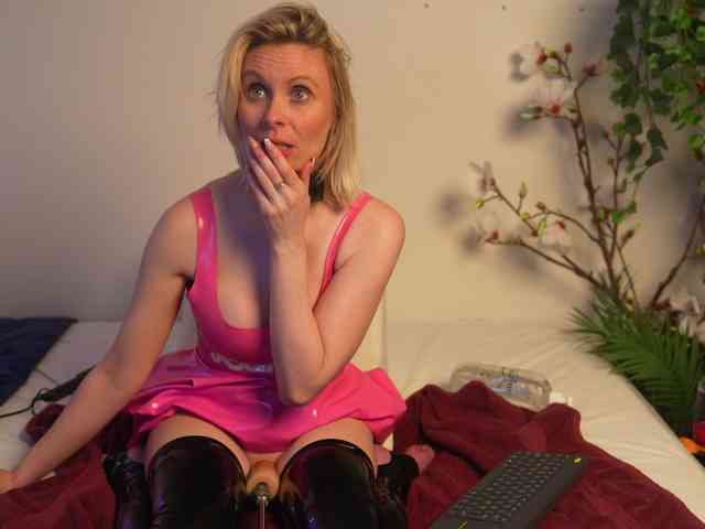 Lacie_Le_Beauty webcam