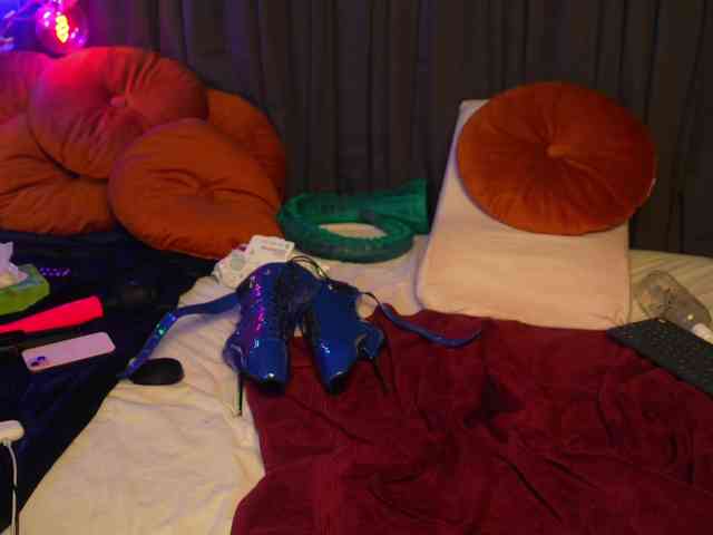 Lacie_Le_Beauty webcam