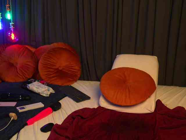 Lacie_Le_Beauty webcam