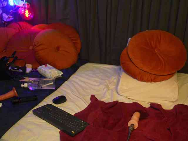 Lacie_Le_Beauty webcam