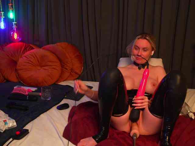 Lacie_Le_Beauty webcam