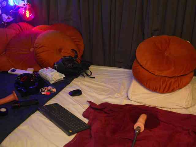 Lacie_Le_Beauty webcam