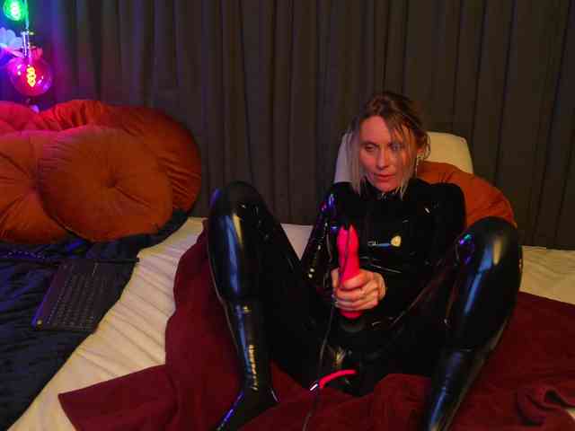 Lacie_Le_Beauty webcam