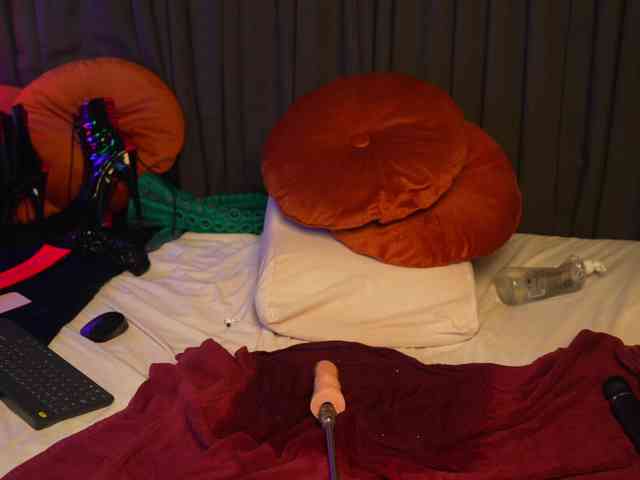 Lacie_Le_Beauty webcam