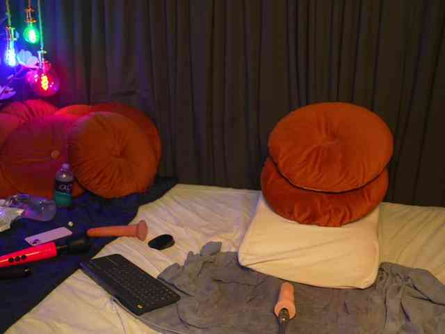 Lacie_Le_Beauty webcam