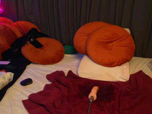 Lacie_Le_Beauty webcam