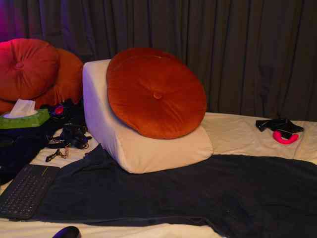 Lacie_Le_Beauty webcam